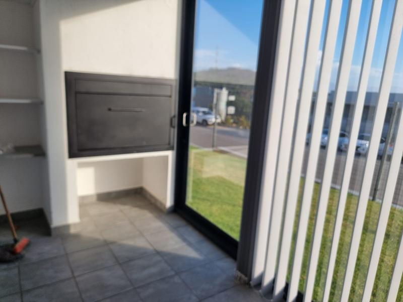3 Bedroom Property for Sale in Island View Western Cape
